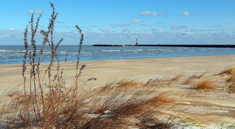 fly drone Montrose beach