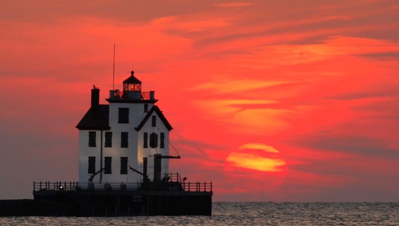 fly drone Mile Long Pier