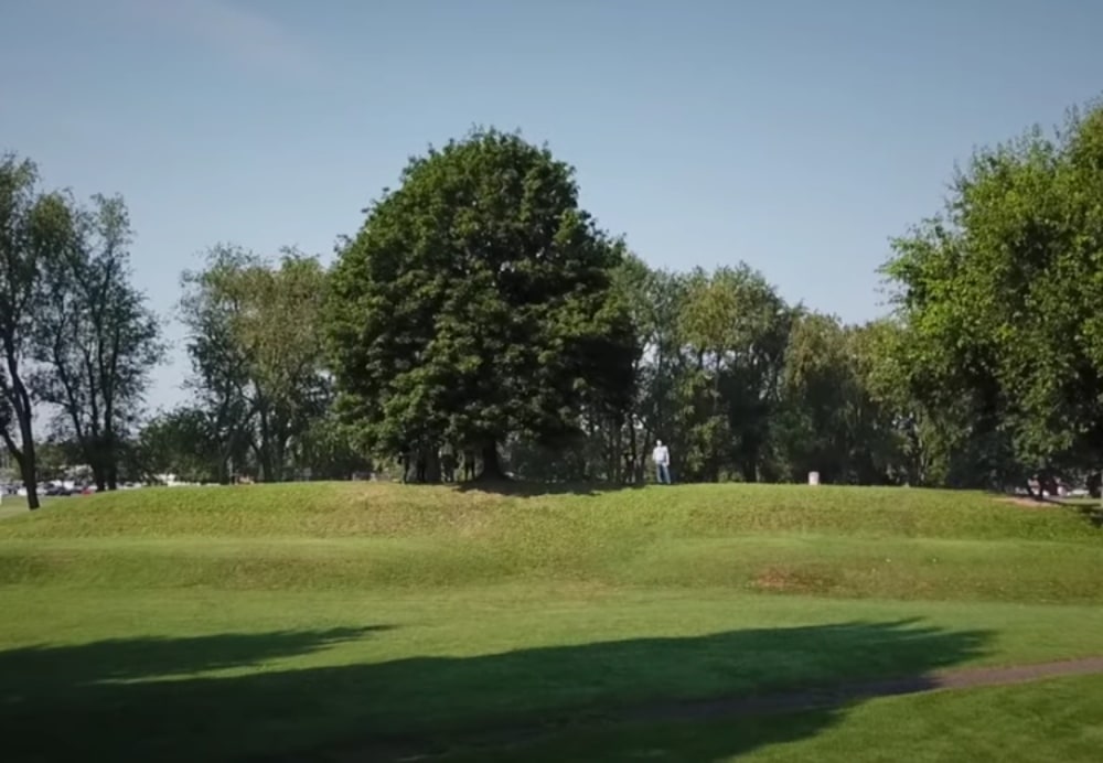 observatory-mound-hopewell-earthworks