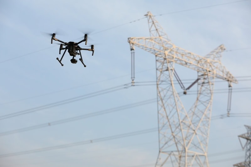 powerline-inspectoin-drone-dji